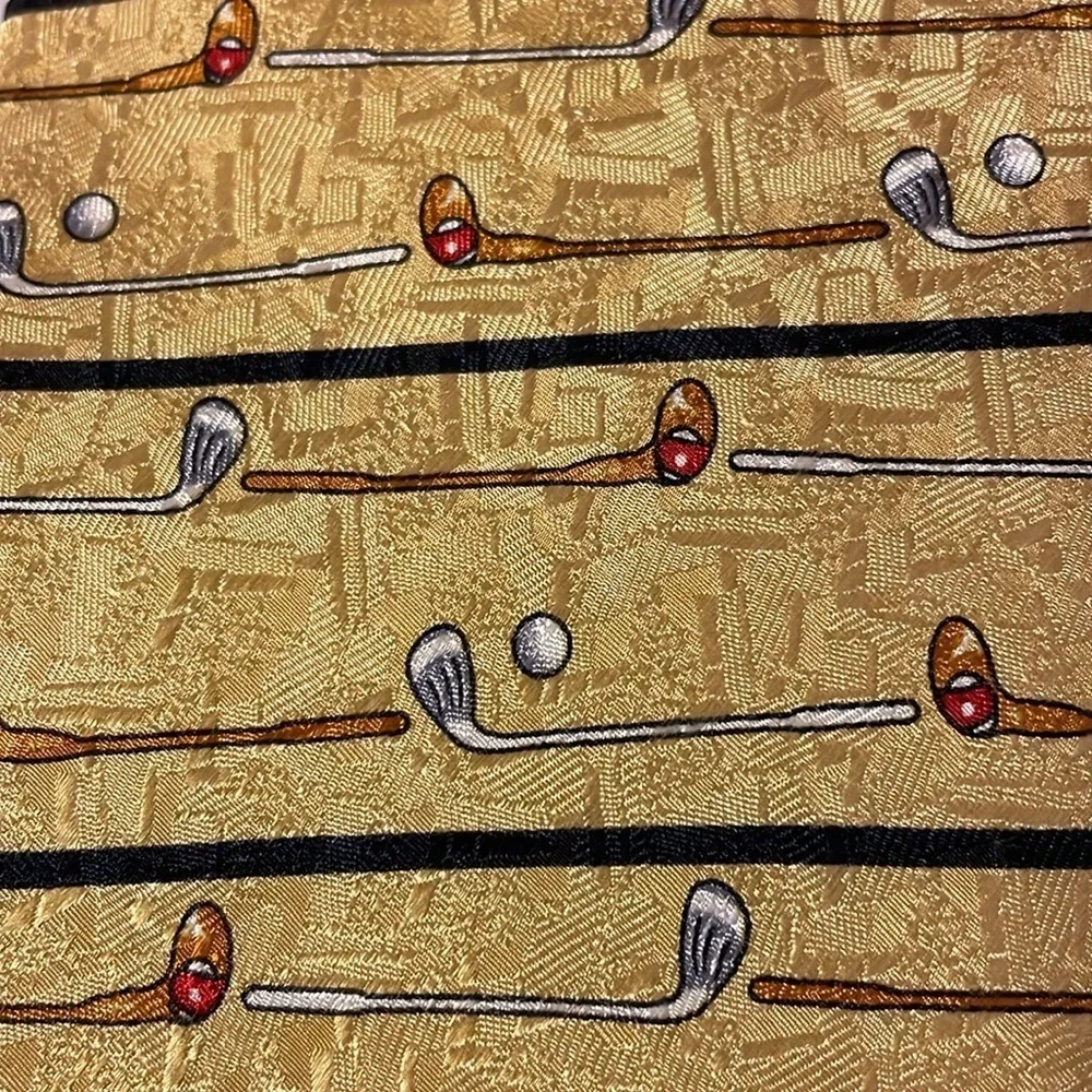 Museum Artifacts Handmade Yellow Golf Club Striped Silk Necktie Tie